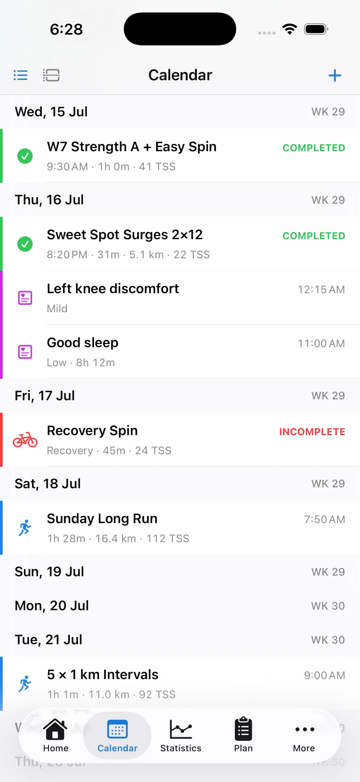 Hybrid Edge calendar showing planned and completed endurance workouts